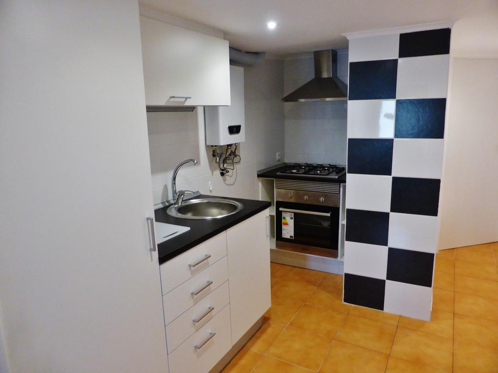 Apartamento Embaixador Mateus Lisboa Pokoj fotografie