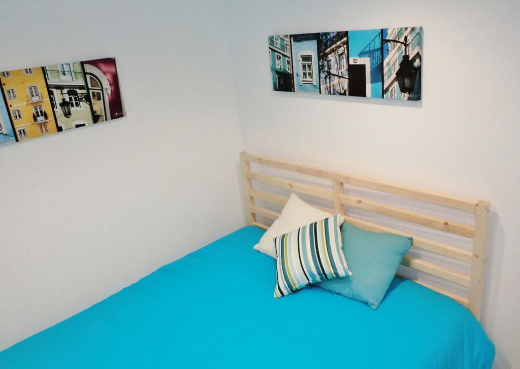 Apartamento Embaixador Mateus Lisboa Pokoj fotografie